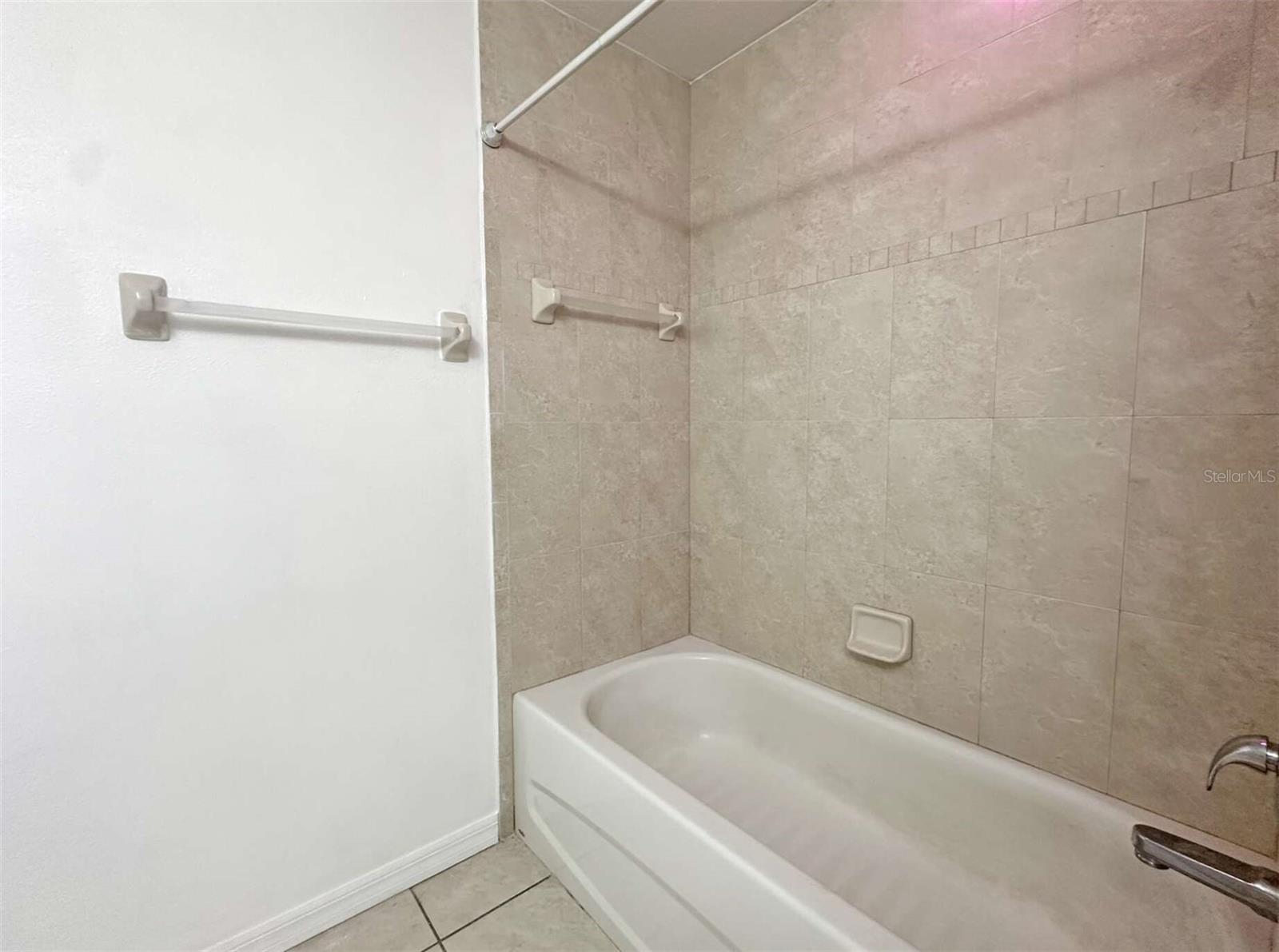 21019 SUNPOINT WAY #102, LUTZ, FL — photo 37