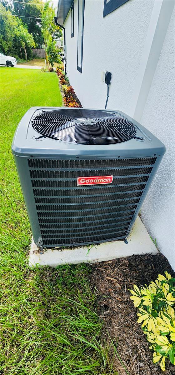 5555 VERACRUZ TER, PORT CHARLOTTE, FL — photo 4