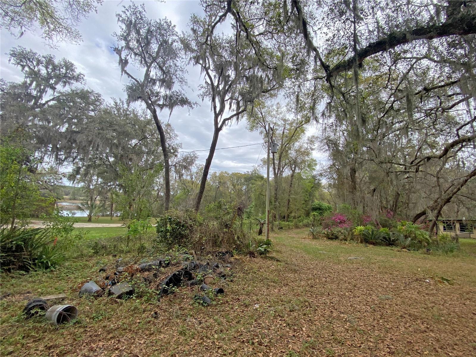 119 TWIN LAKES RD, HAWTHORNE, FL — photo 36