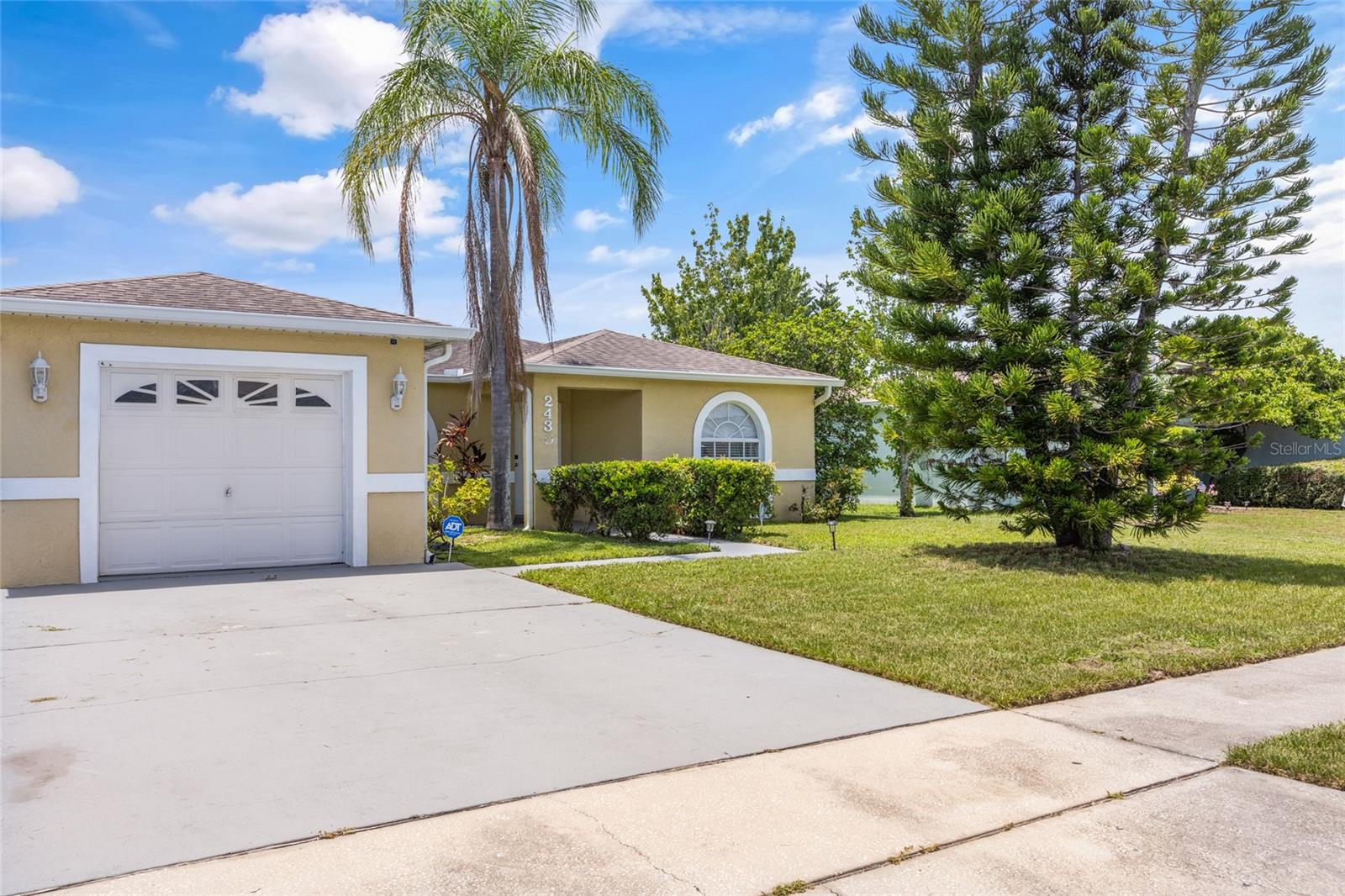 2430 QUAIL RUN BLVD, KISSIMMEE, FL — photo 2
