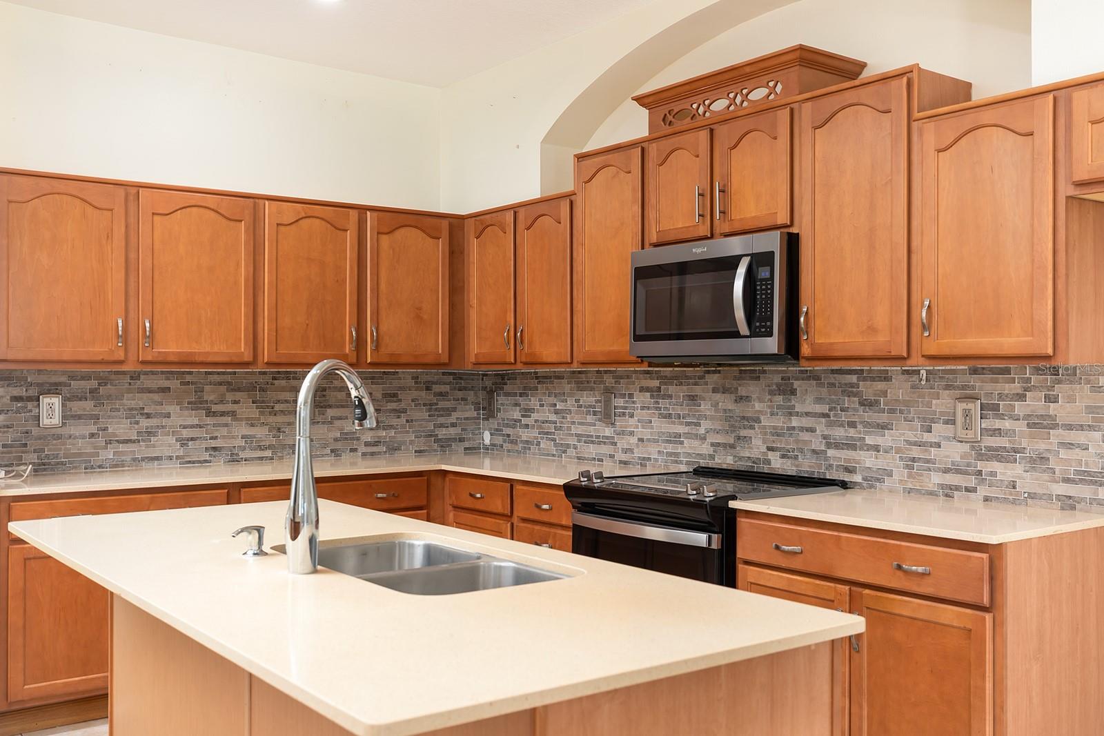 13409 VIA ROMA CIR, CLERMONT, FL — photo 15
