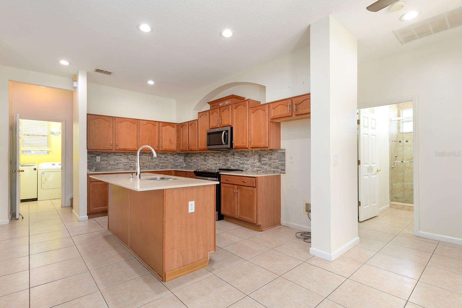 13409 VIA ROMA CIR, CLERMONT, FL — photo 17