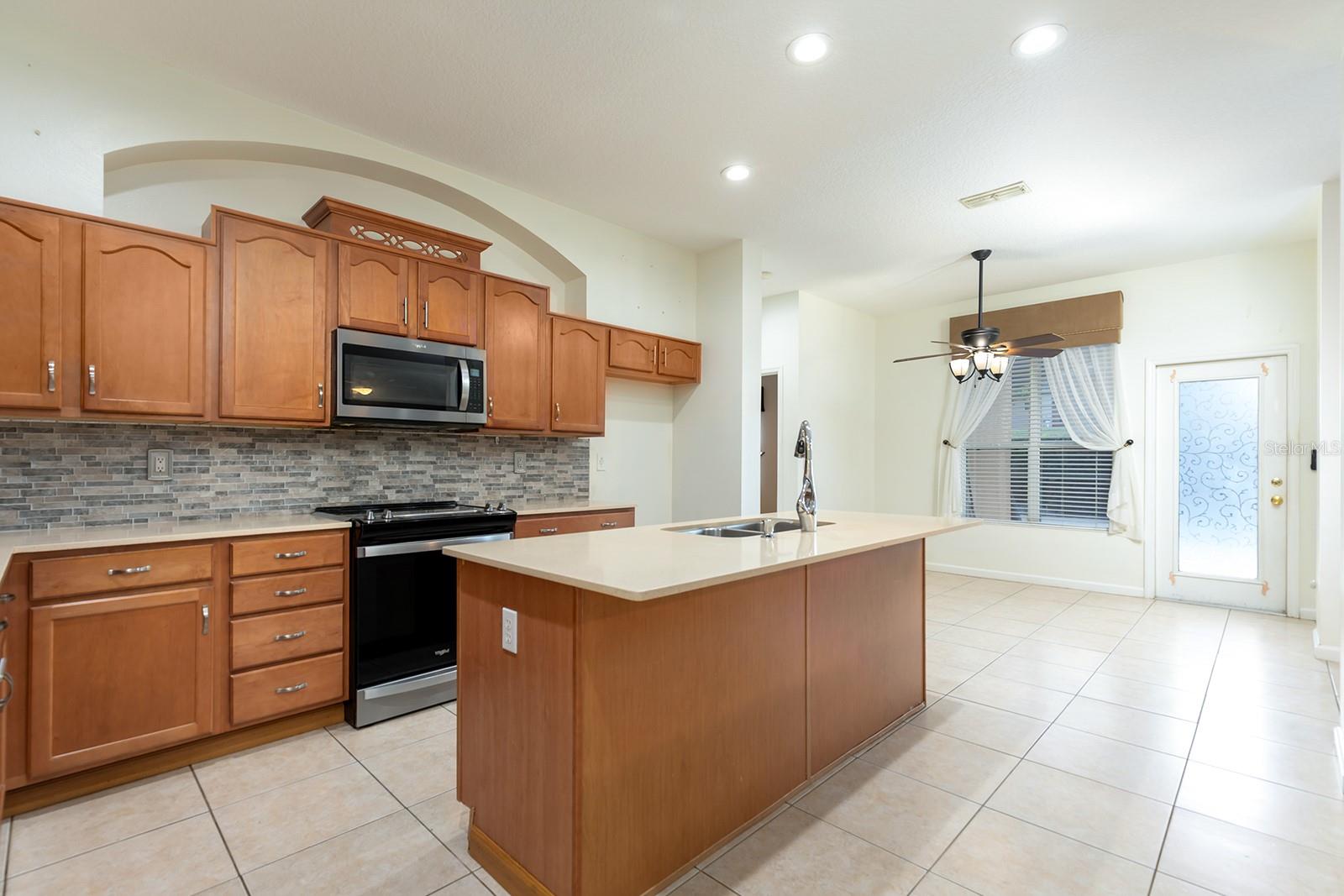 13409 VIA ROMA CIR, CLERMONT, FL — photo 20