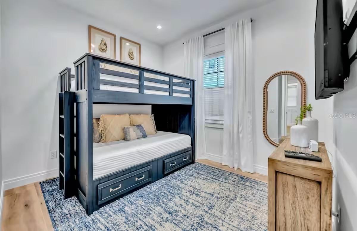 85 AVENIDA MESSINA, SARASOTA, FL — photo 27