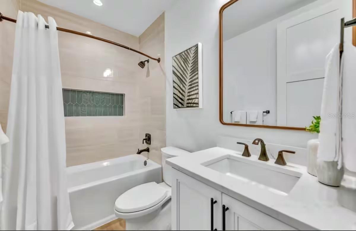 85 AVENIDA MESSINA, SARASOTA, FL — photo 36