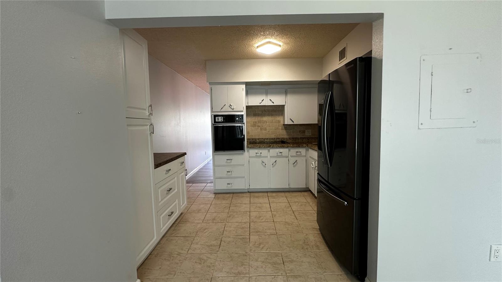 2330 ECUADORIAN WAY #32, CLEARWATER, FL — photo 36