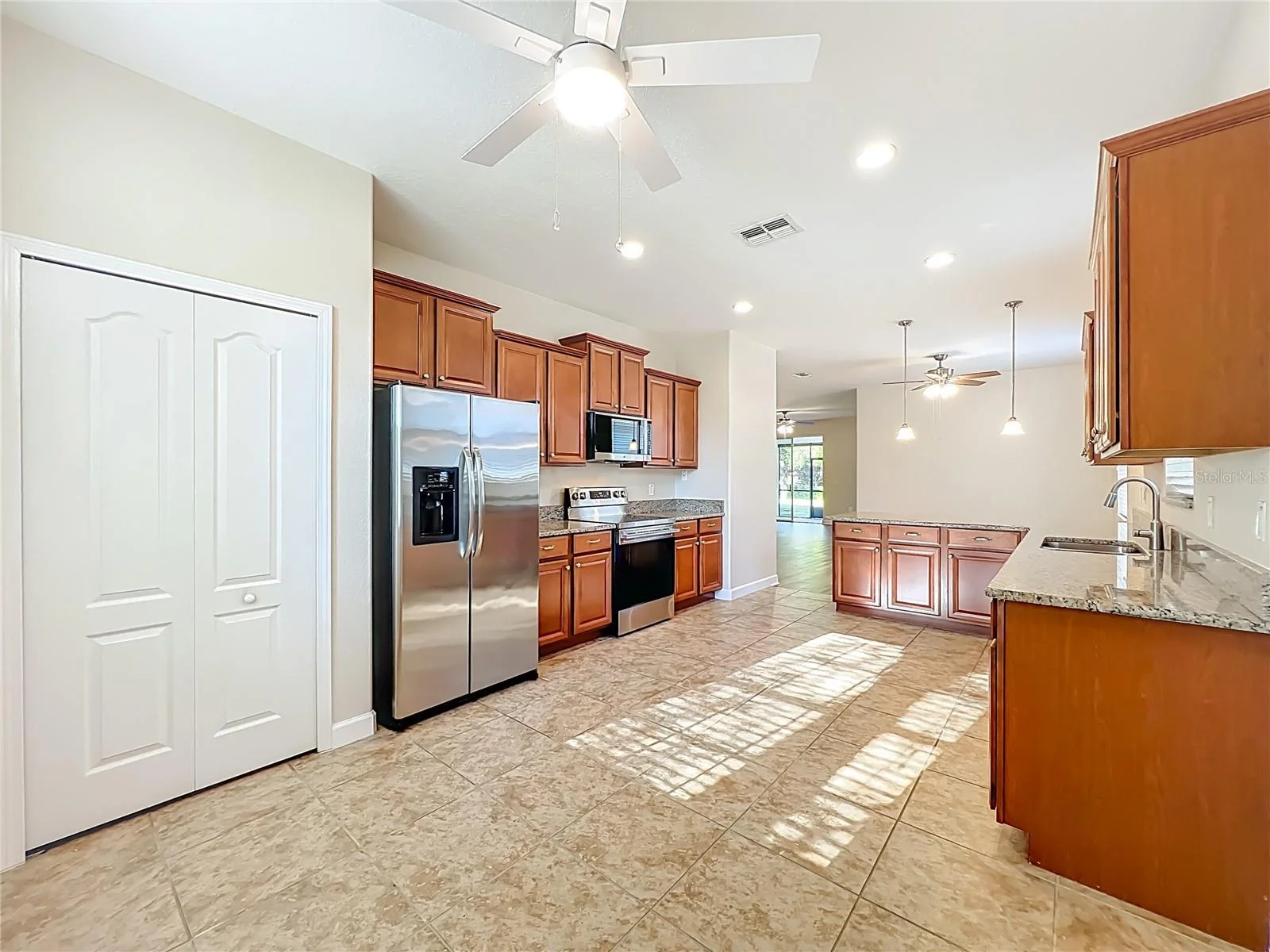 4052 SERENA LN, CLERMONT, FL — photo 37
