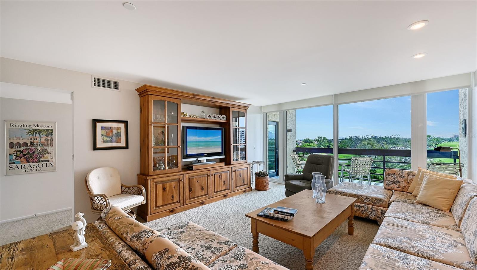 1085 GULF OF MEXICO DR #404, LONGBOAT KEY, FL — photo 4