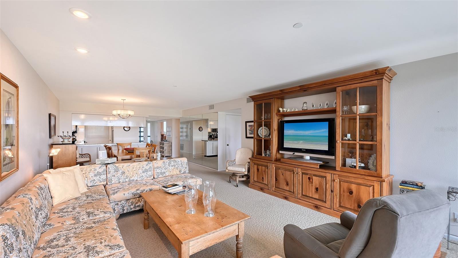 1085 GULF OF MEXICO DR #404, LONGBOAT KEY, FL — photo 6