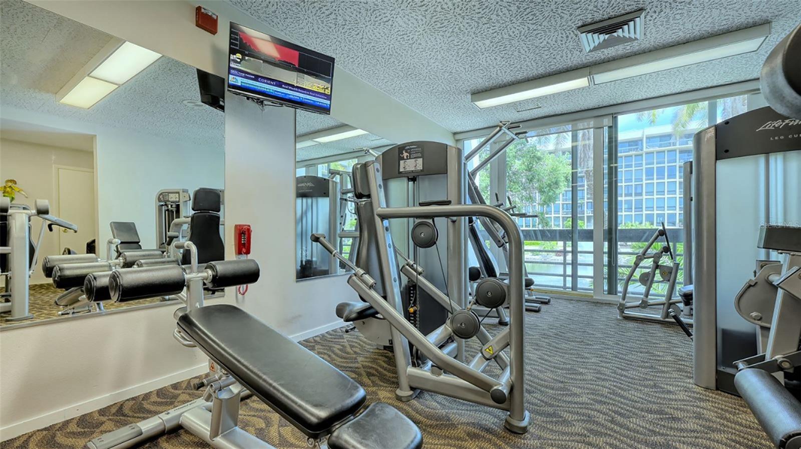 1085 GULF OF MEXICO DR #404, LONGBOAT KEY, FL — photo 30