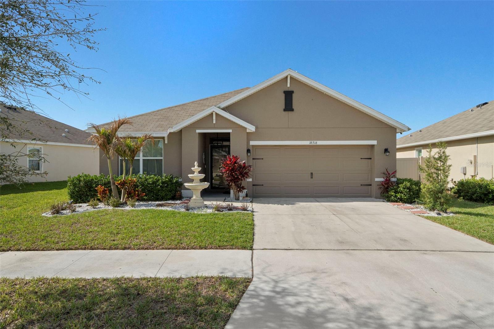 16316 LITTLE GARDEN DR, WIMAUMA, FL