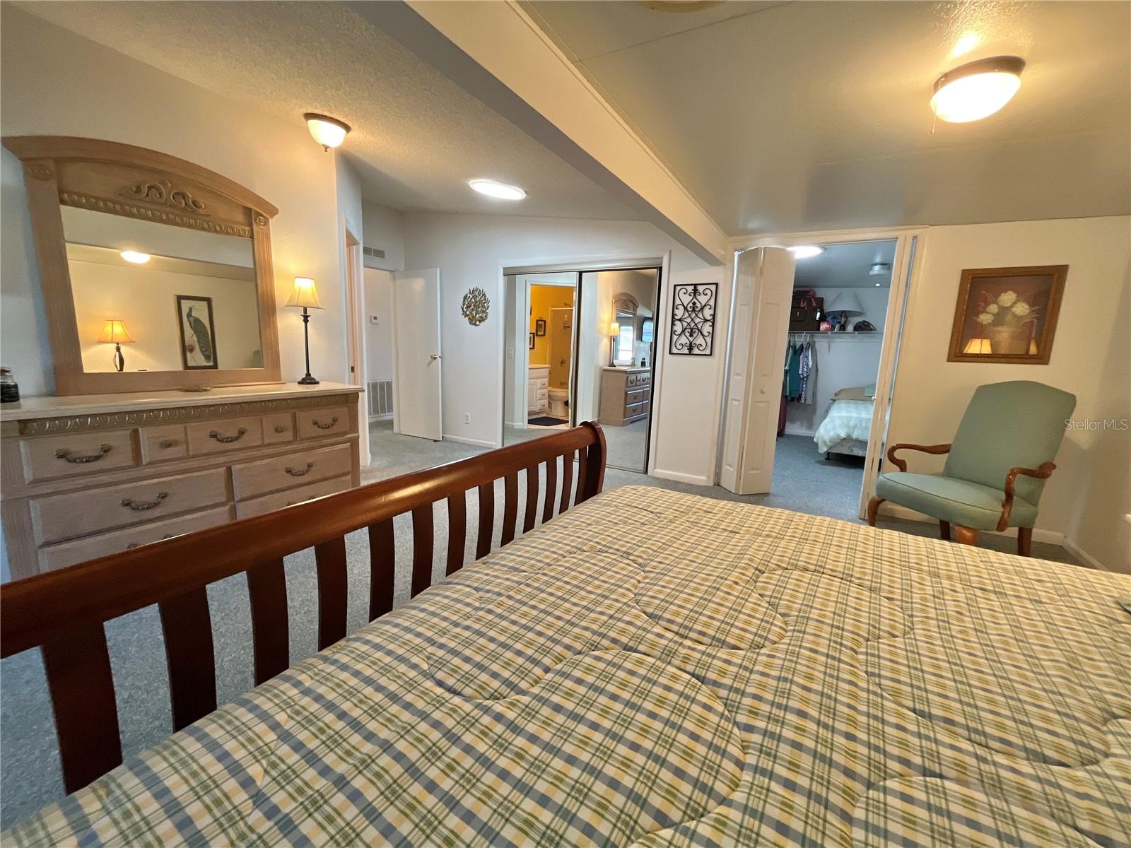 529 RAINBOW BLVD, THE VILLAGES, FL — photo 37
