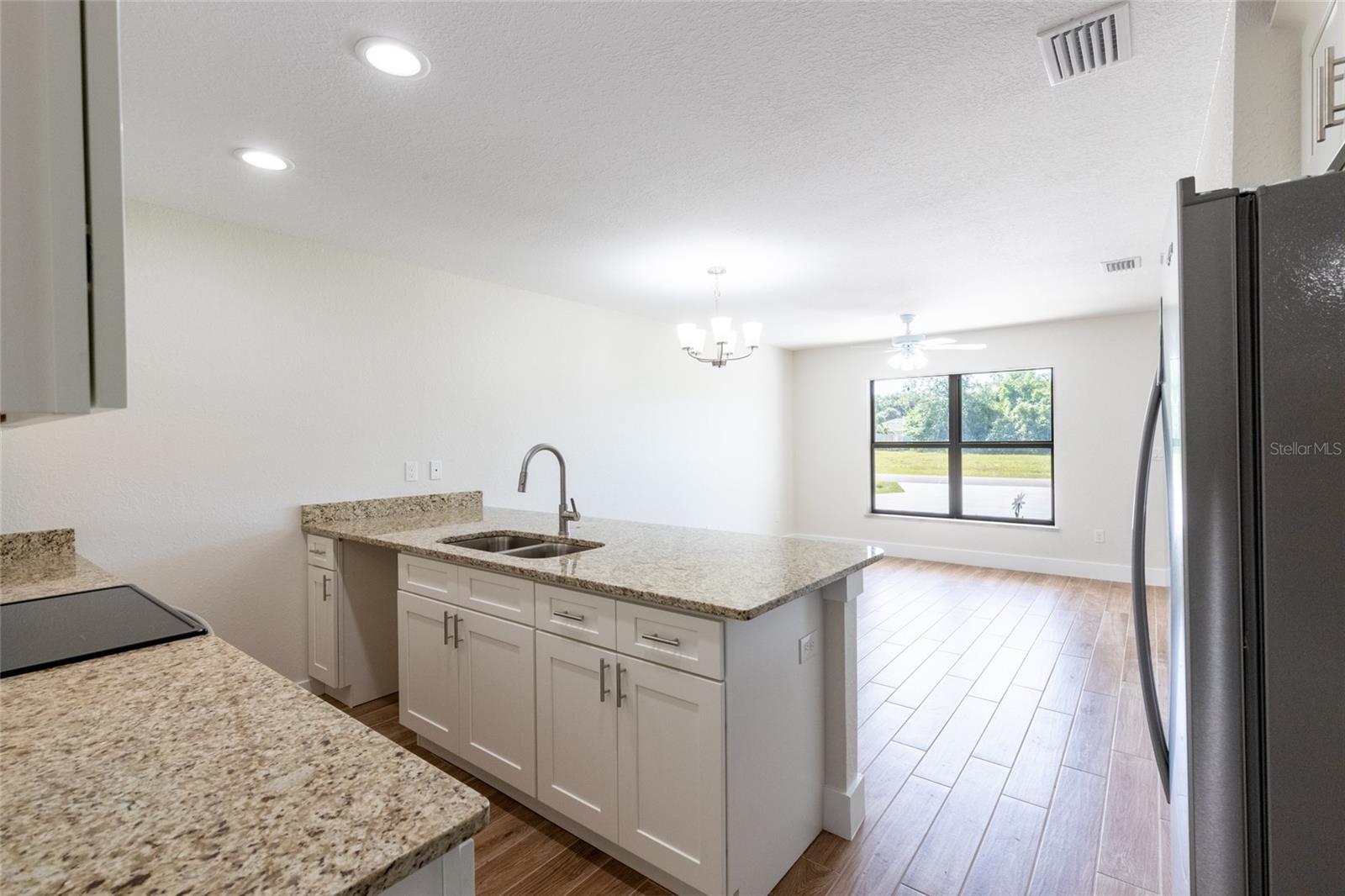 6301 CANDLER TER, SEBRING, FL — photo 10