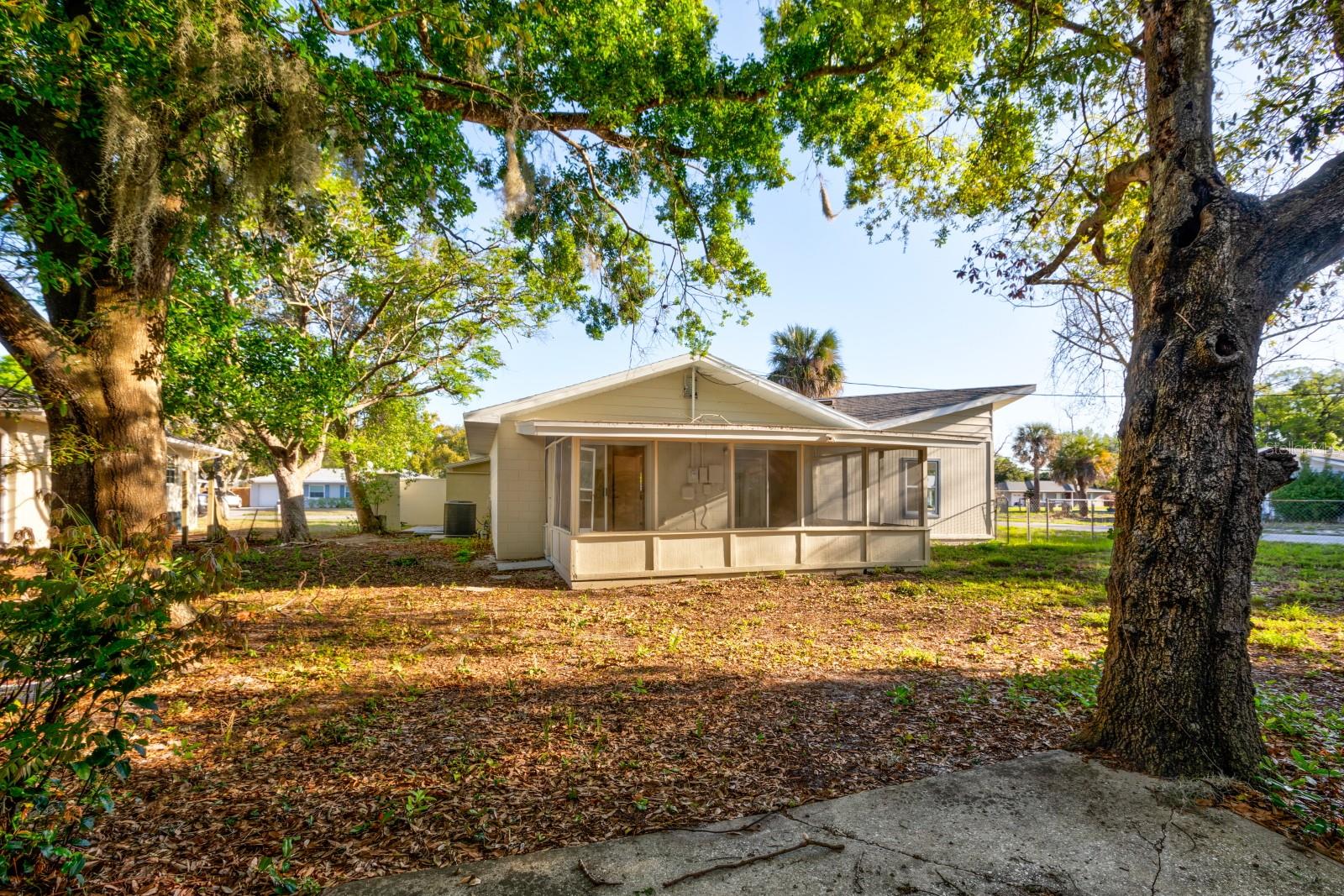 2436 NORTHLAND RD, MOUNT DORA, FL — photo 36
