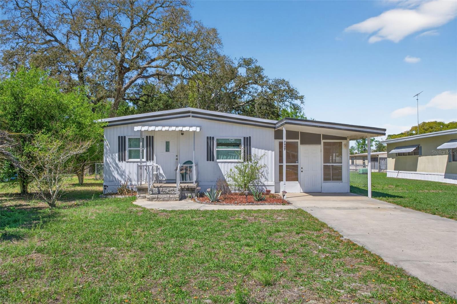 7489 WESTERN CIRCLE DR, BROOKSVILLE, FL