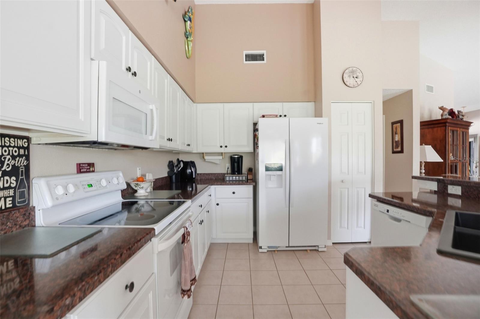 18427 WATER LILY LN, HUDSON, FL — photo 10