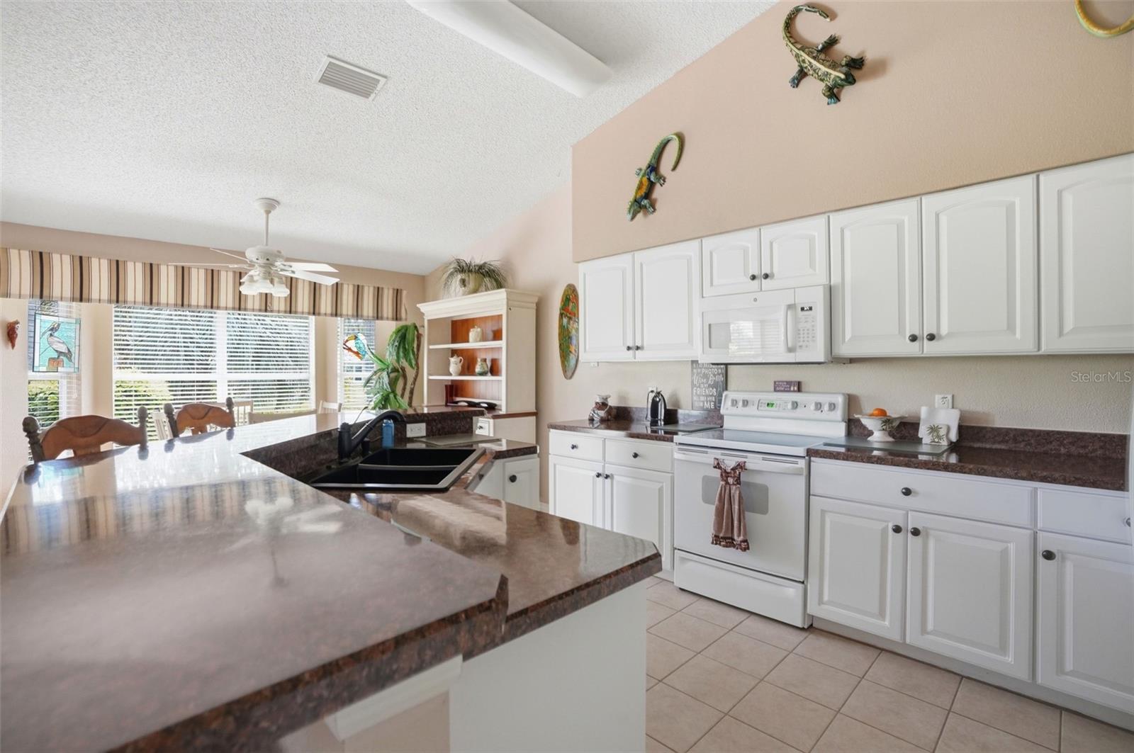 18427 WATER LILY LN, HUDSON, FL — photo 11