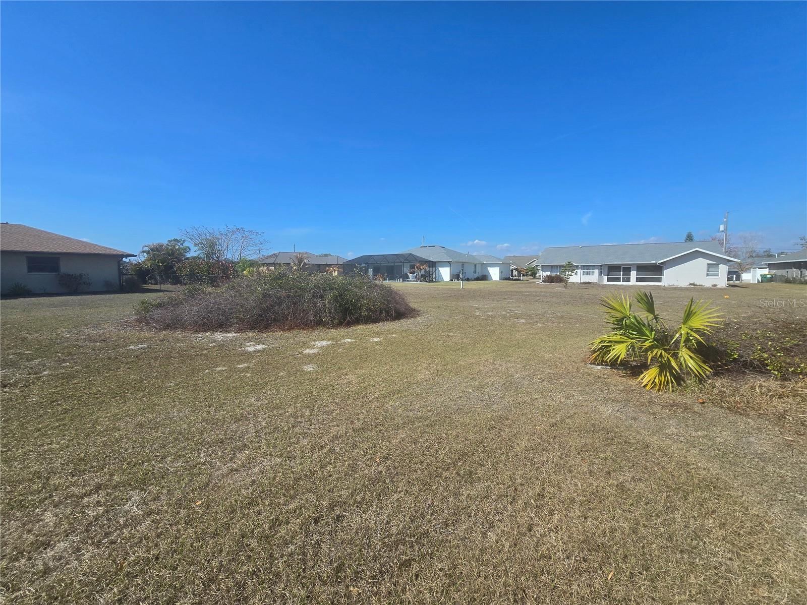 154 SANTOS DR, PUNTA GORDA, FL — photo 3