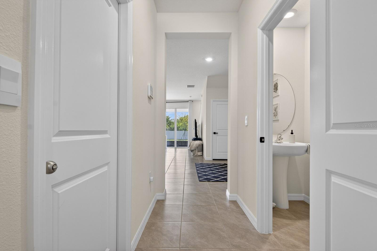 350 MANGROVE SHADE CIR, APOLLO BEACH, FL — photo 3