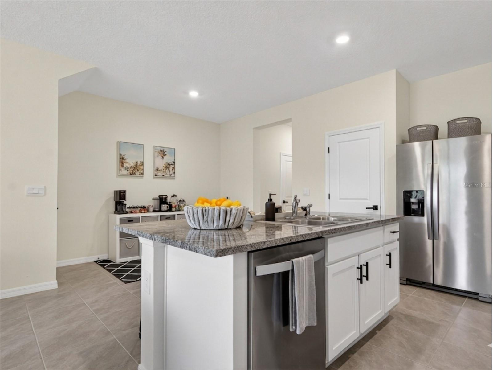 350 MANGROVE SHADE CIR, APOLLO BEACH, FL — photo 8