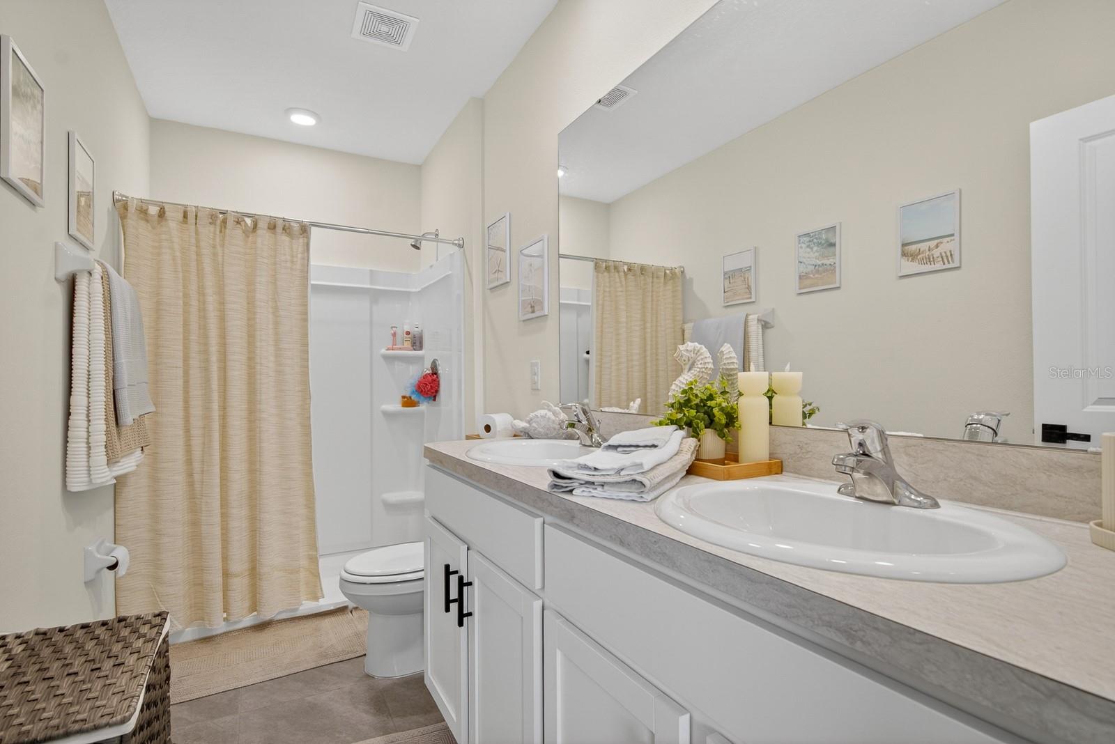 350 MANGROVE SHADE CIR, APOLLO BEACH, FL — photo 17