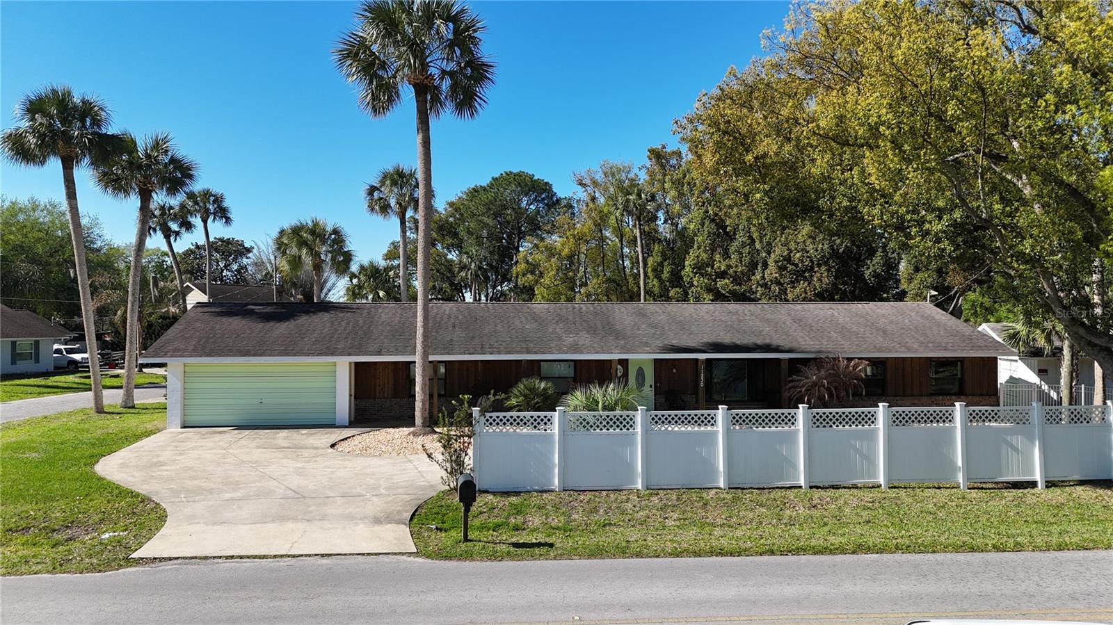 11230 SE TIMUCUAN RD, SUMMERFIELD, FL — photo 4