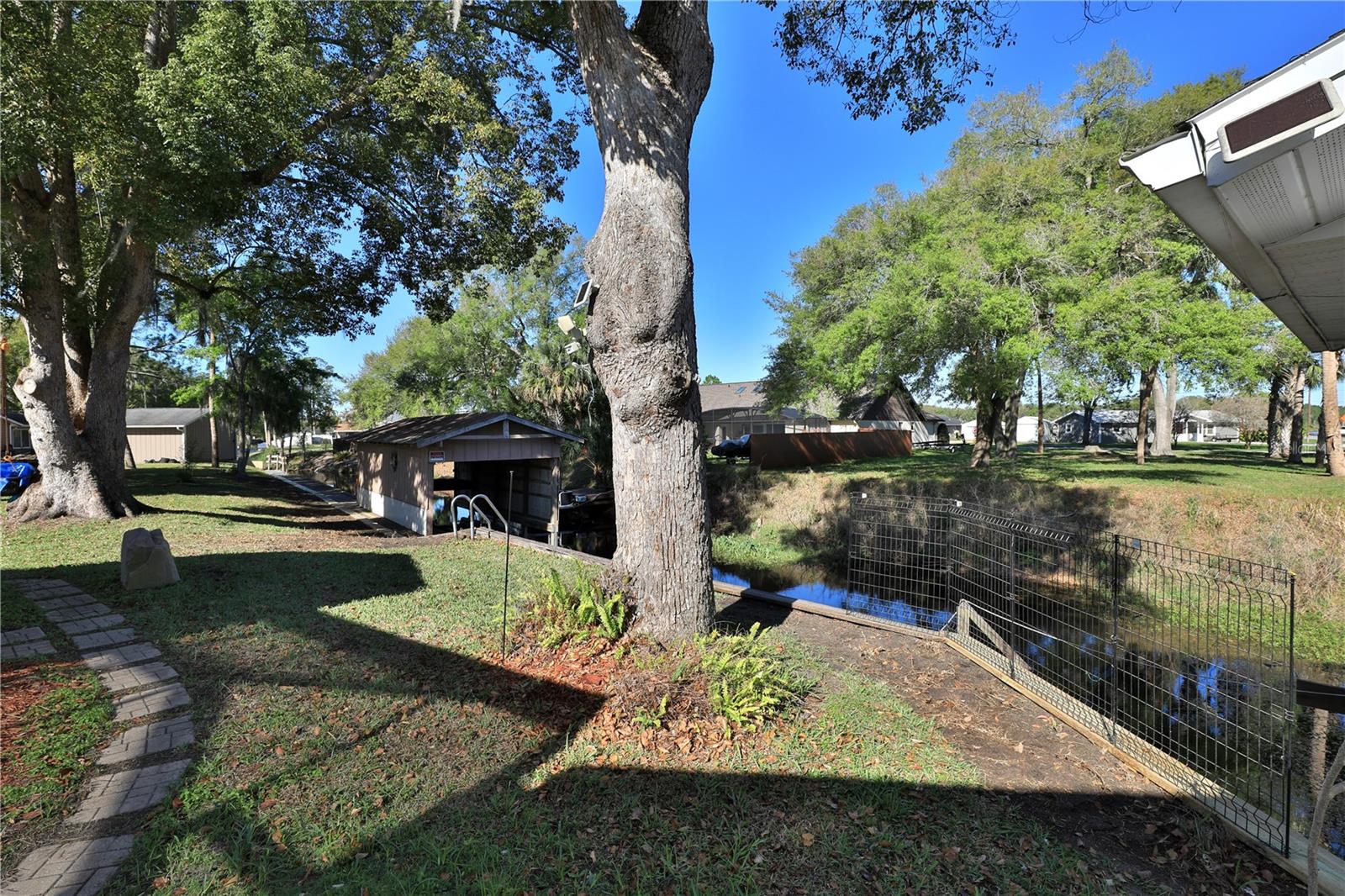 11230 SE TIMUCUAN RD, SUMMERFIELD, FL — photo 53