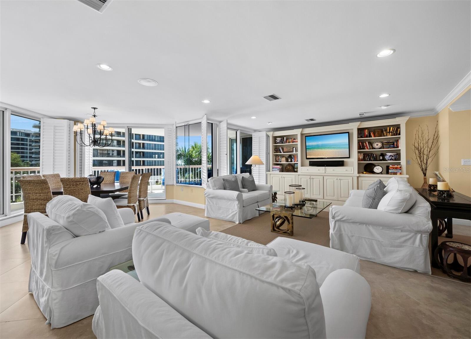 455 LONGBOAT CLUB RD #402, LONGBOAT KEY, FL — photo 3