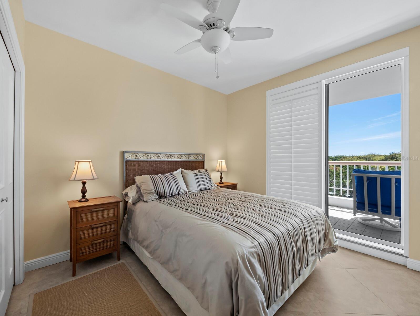 455 LONGBOAT CLUB RD #402, LONGBOAT KEY, FL — photo 19