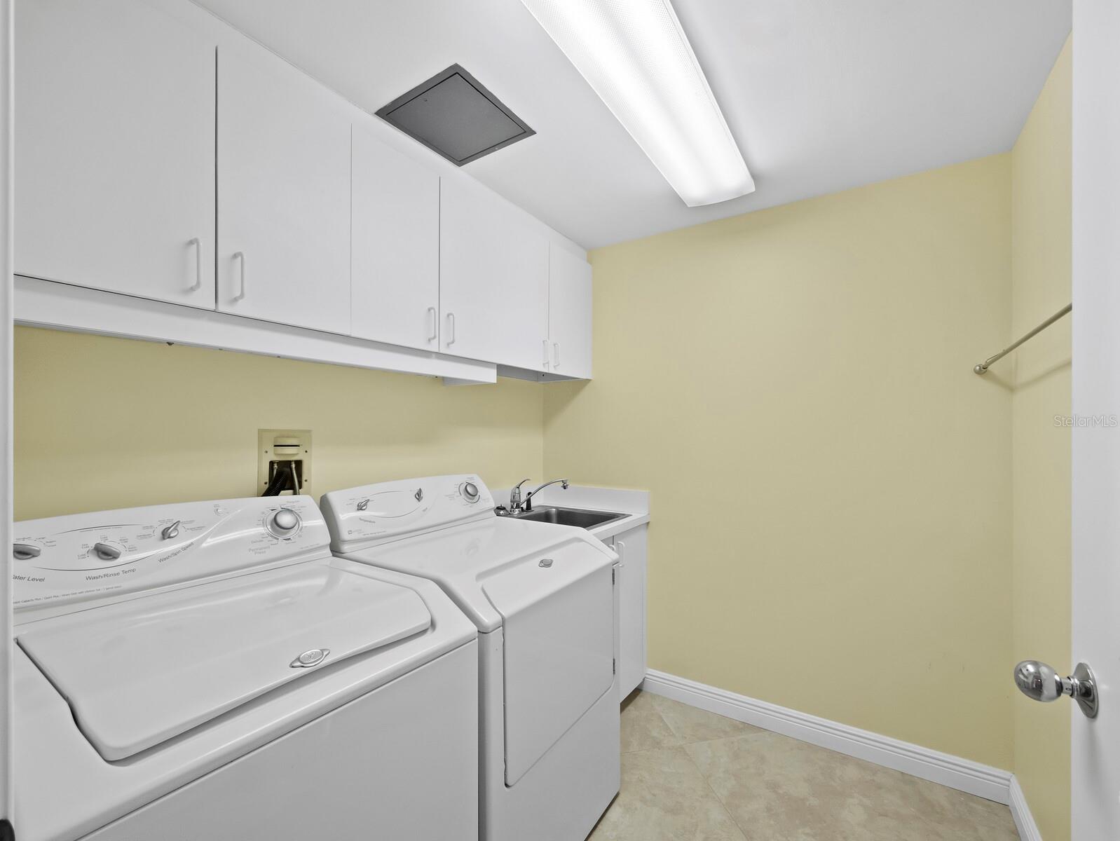 455 LONGBOAT CLUB RD #402, LONGBOAT KEY, FL — photo 25