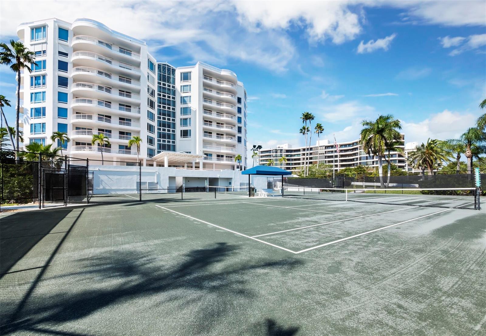 455 LONGBOAT CLUB RD #402, LONGBOAT KEY, FL — photo 39