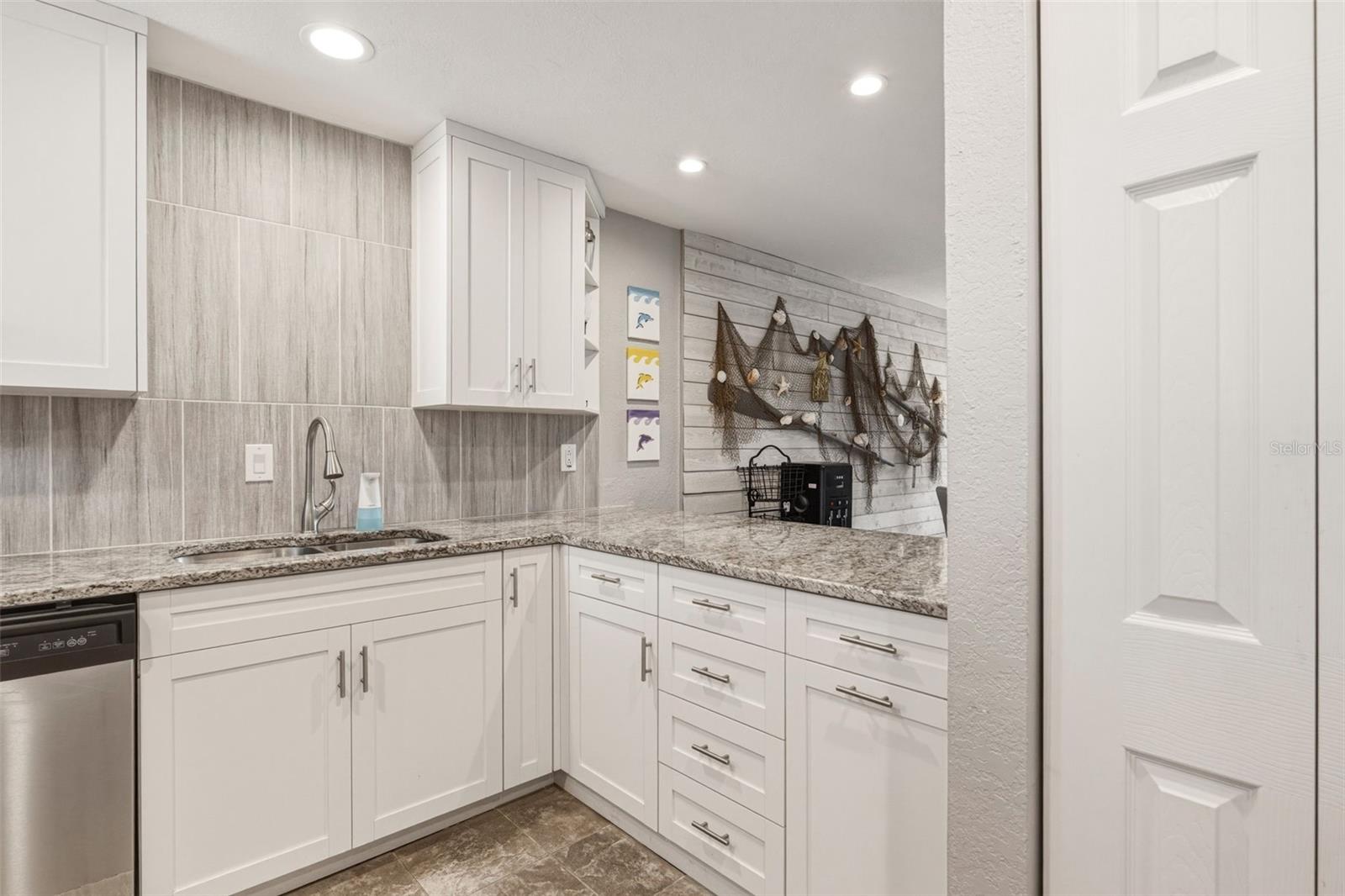 22375 EDGEWATER DR #224, PORT CHARLOTTE, FL — photo 8