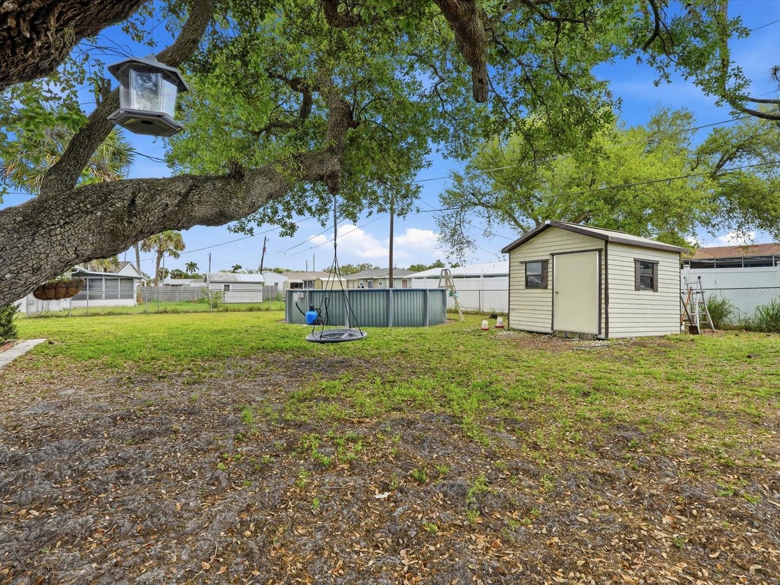 755 HARTFORD DR NW, PORT CHARLOTTE, FL — photo 23