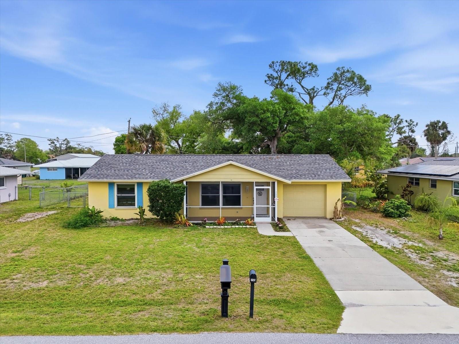755 HARTFORD DR NW, PORT CHARLOTTE, FL — photo 28