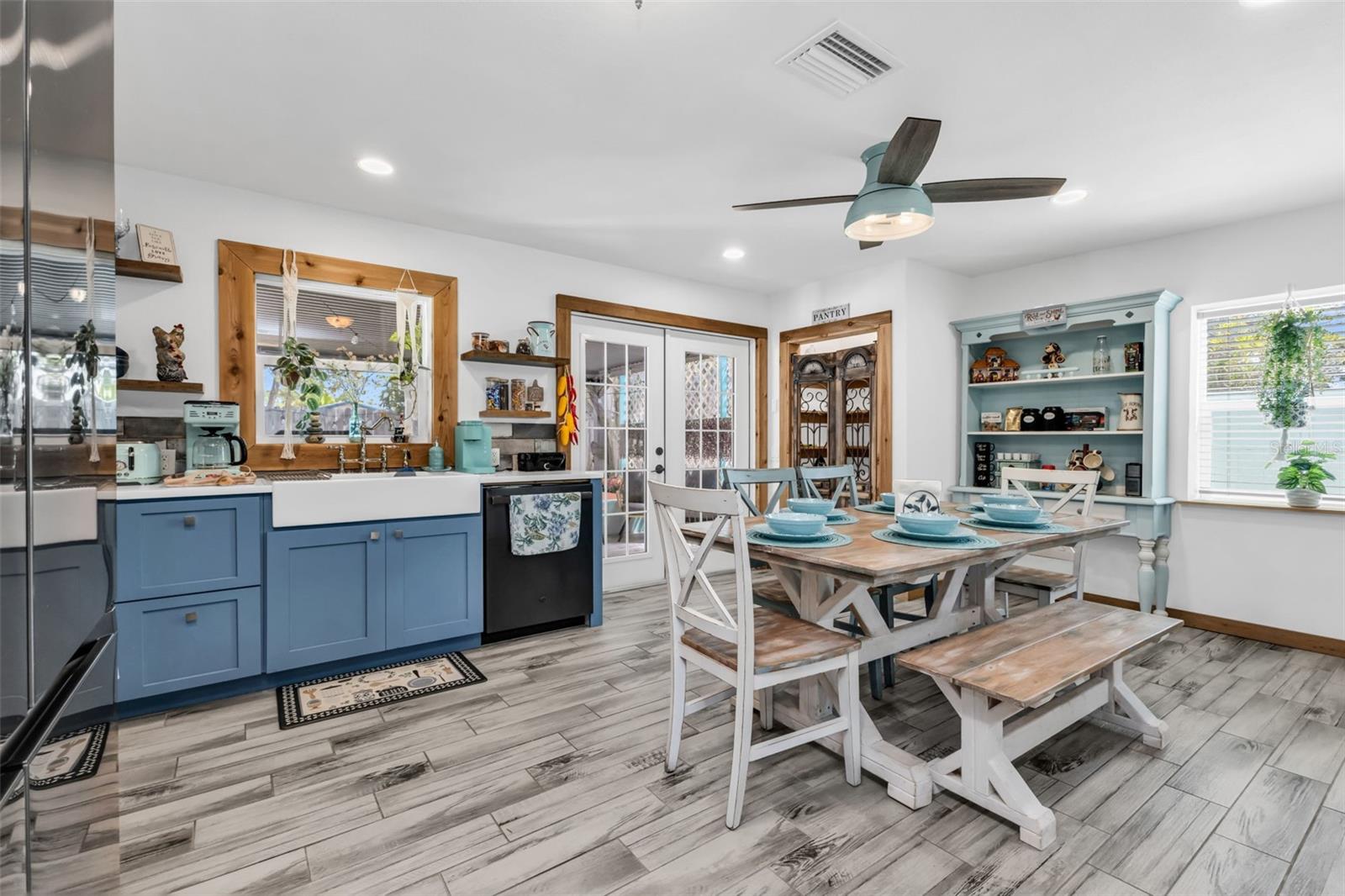 115 WINSON AVE, ENGLEWOOD, FL — photo 9