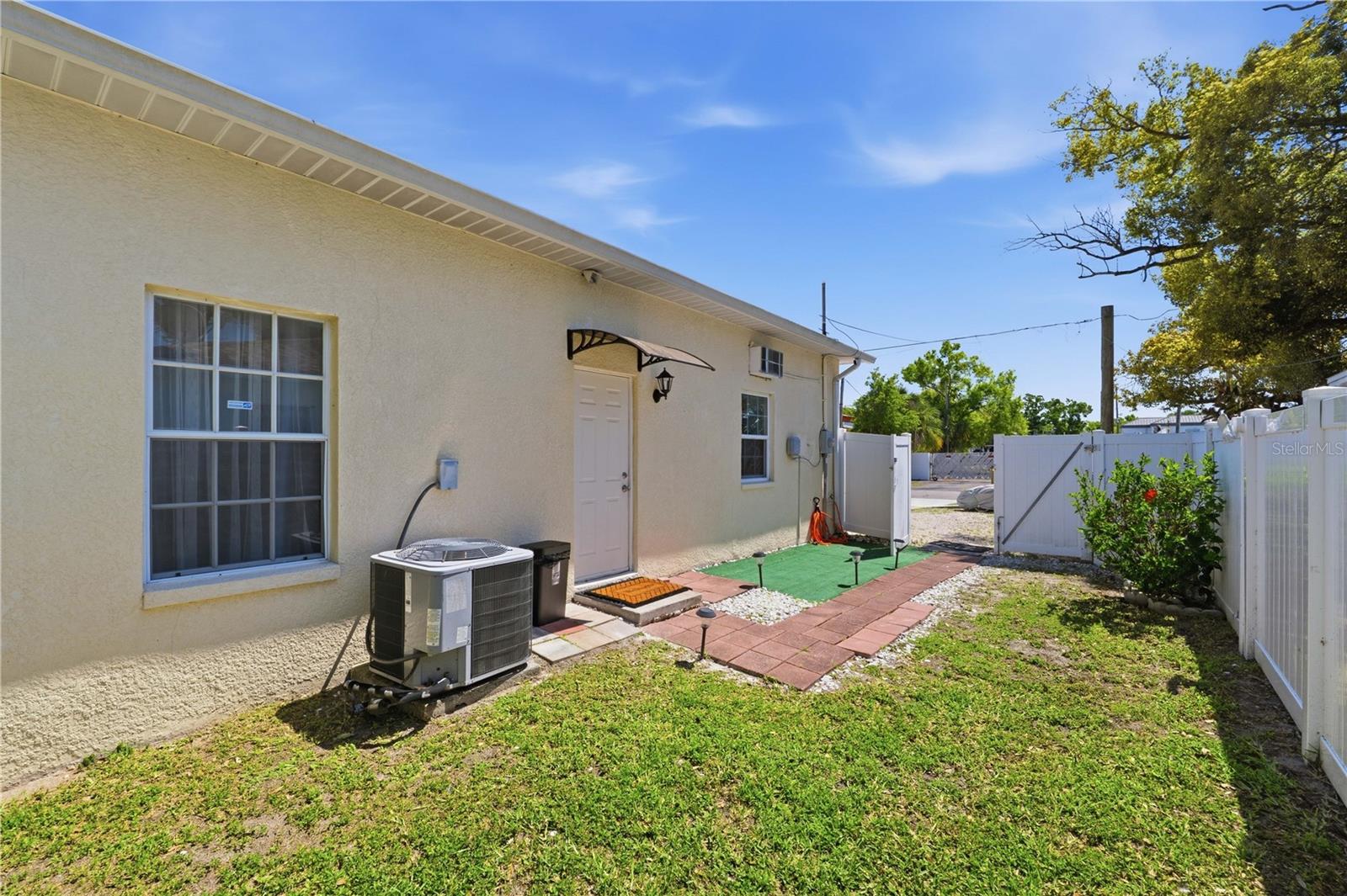 1907 W MOHAWK AVE, TAMPA, FL — photo 36