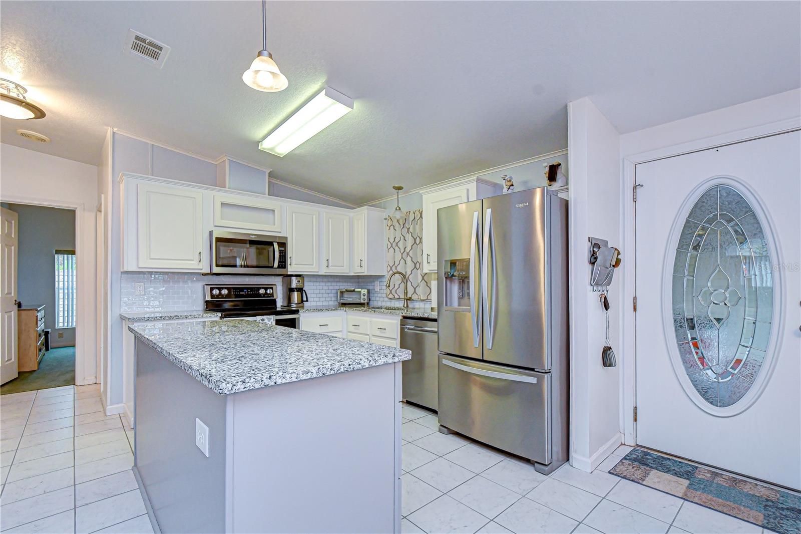 37232 NEUKOM AVE, ZEPHYRHILLS, FL — photo 10