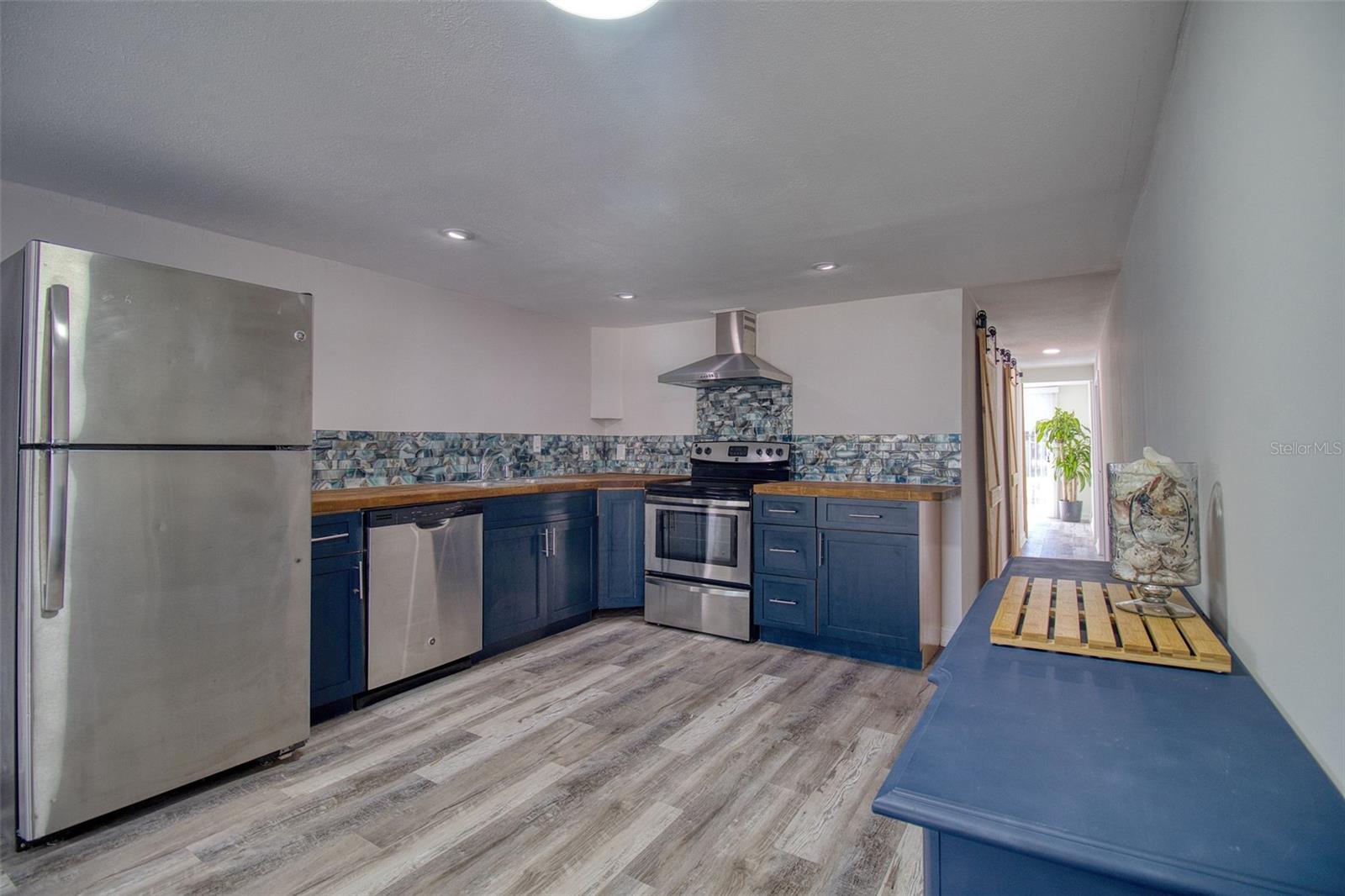 6820 SEA RANCH DR, HUDSON, FL — photo 6