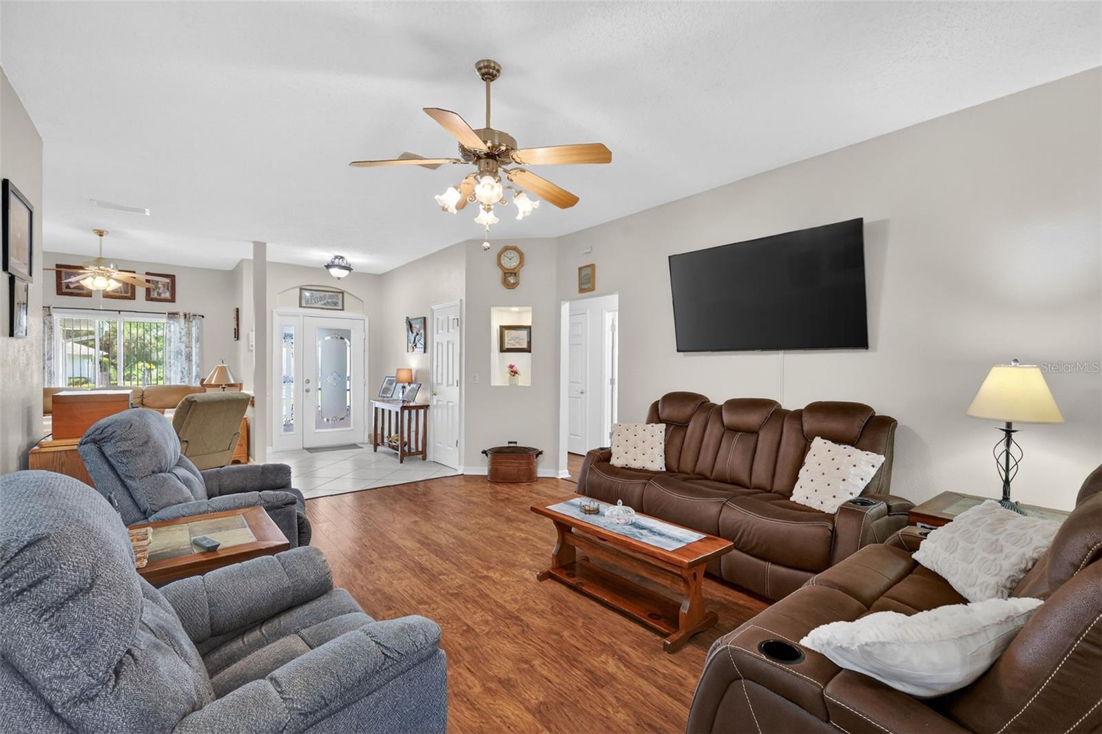 21811 KING HENRY AVE, LEESBURG, FL — photo 40