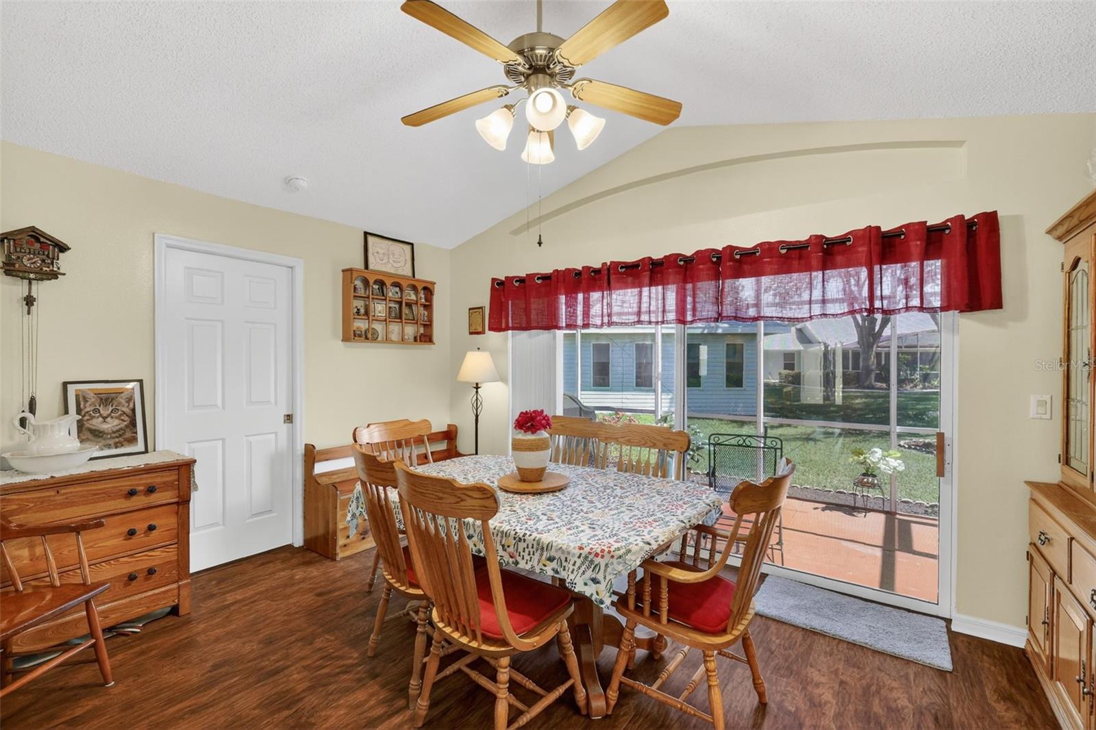 21811 KING HENRY AVE, LEESBURG, FL — photo 48