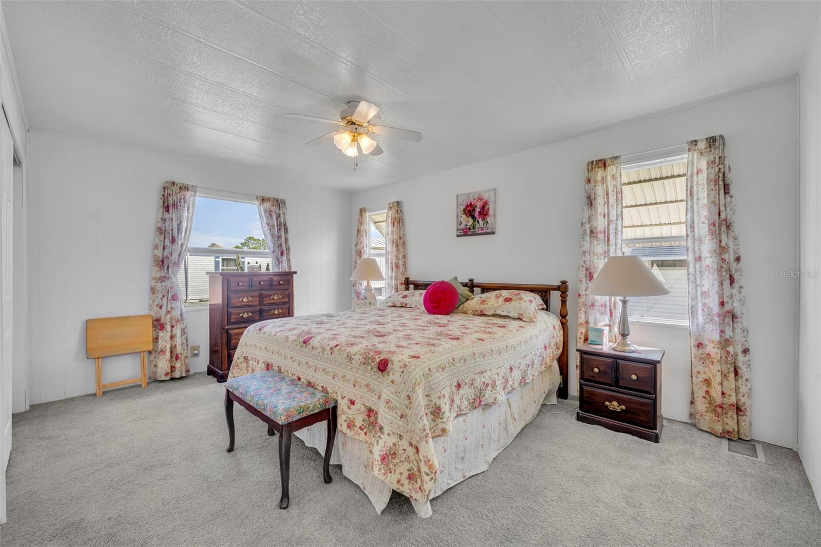 180 PARADISE N, LEESBURG, FL — photo 37
