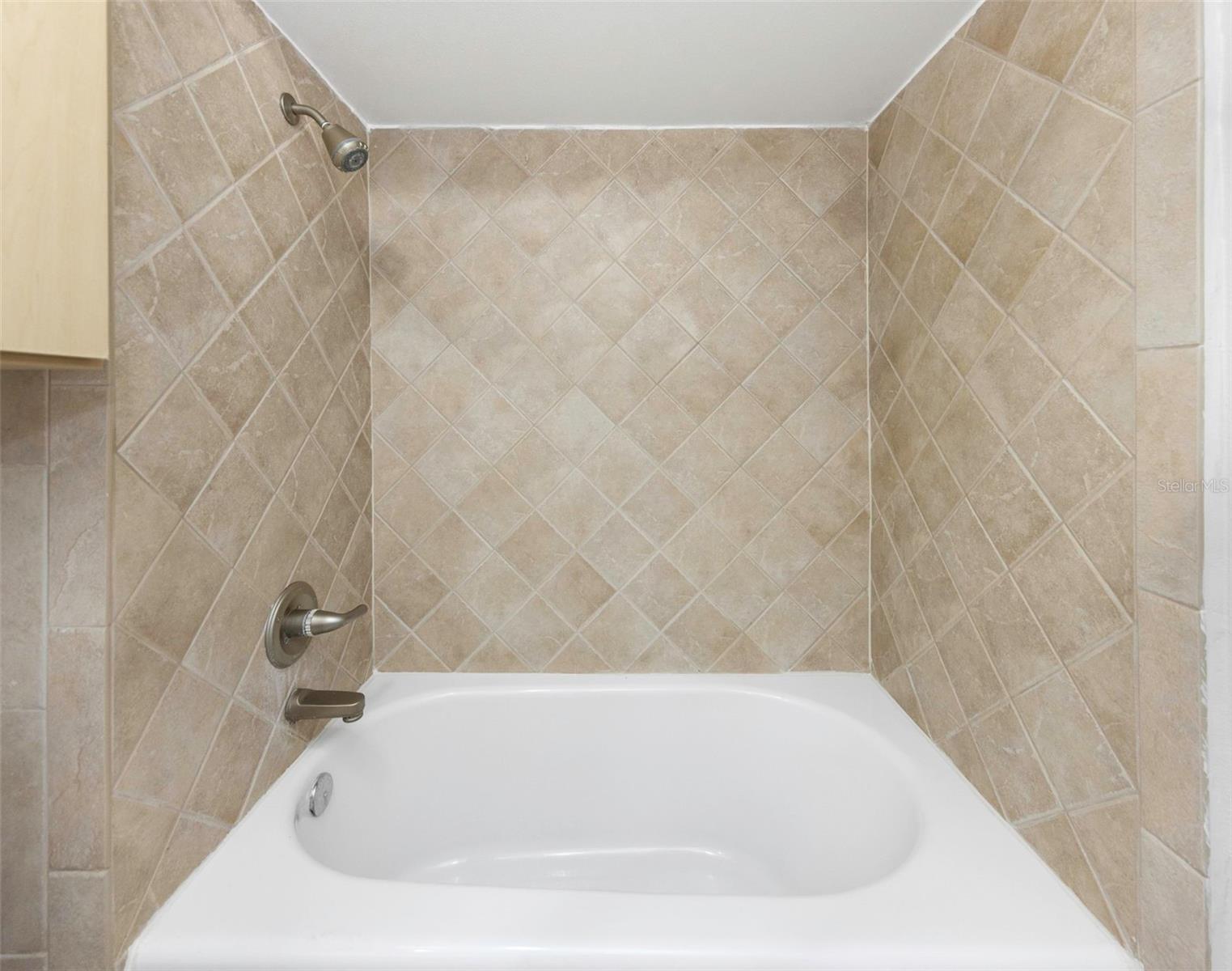 2400 FEATHER SOUND DR #412, CLEARWATER, FL — photo 23