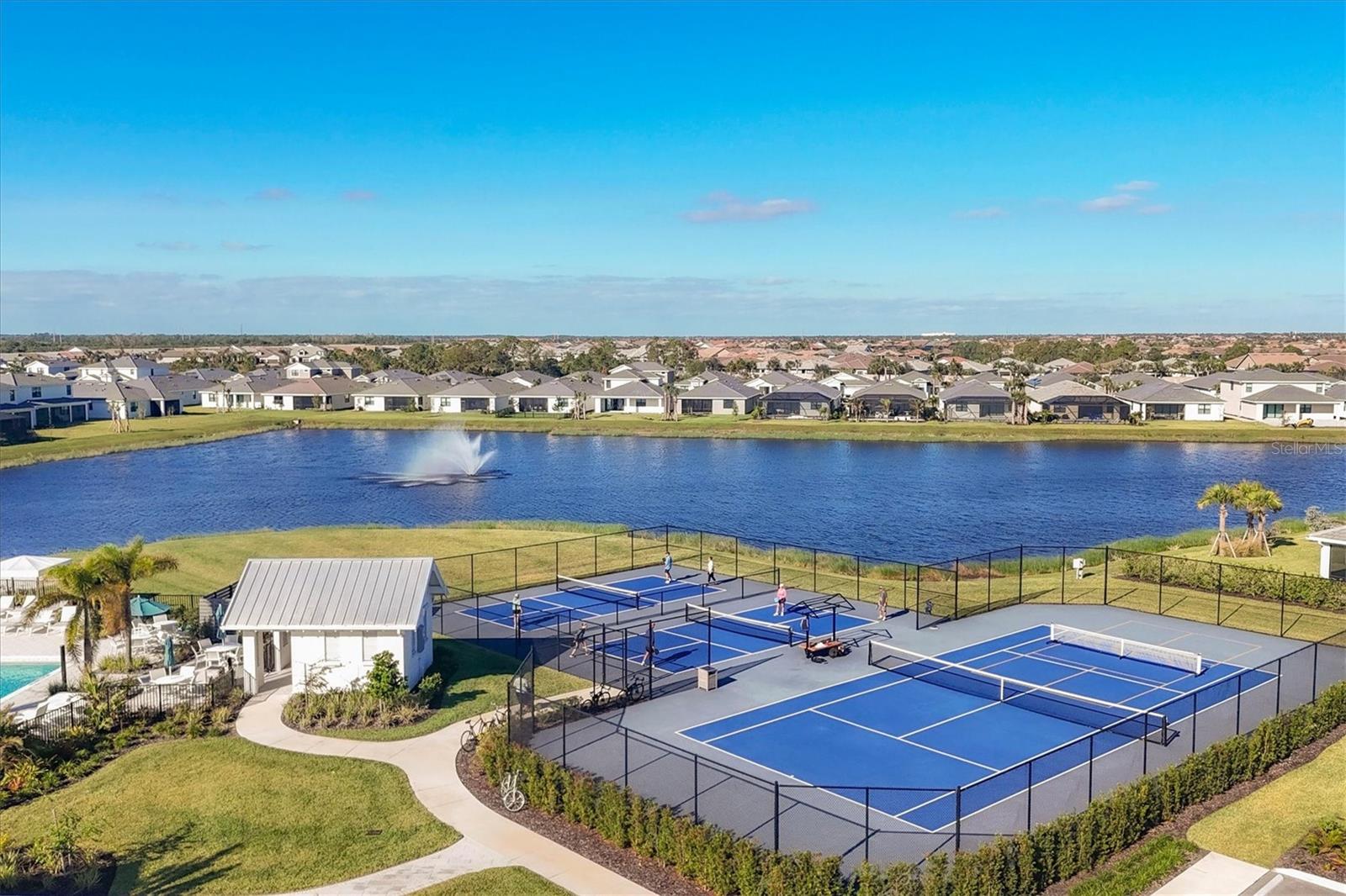 12866 PINNACLE LN, VENICE, FL — photo 95