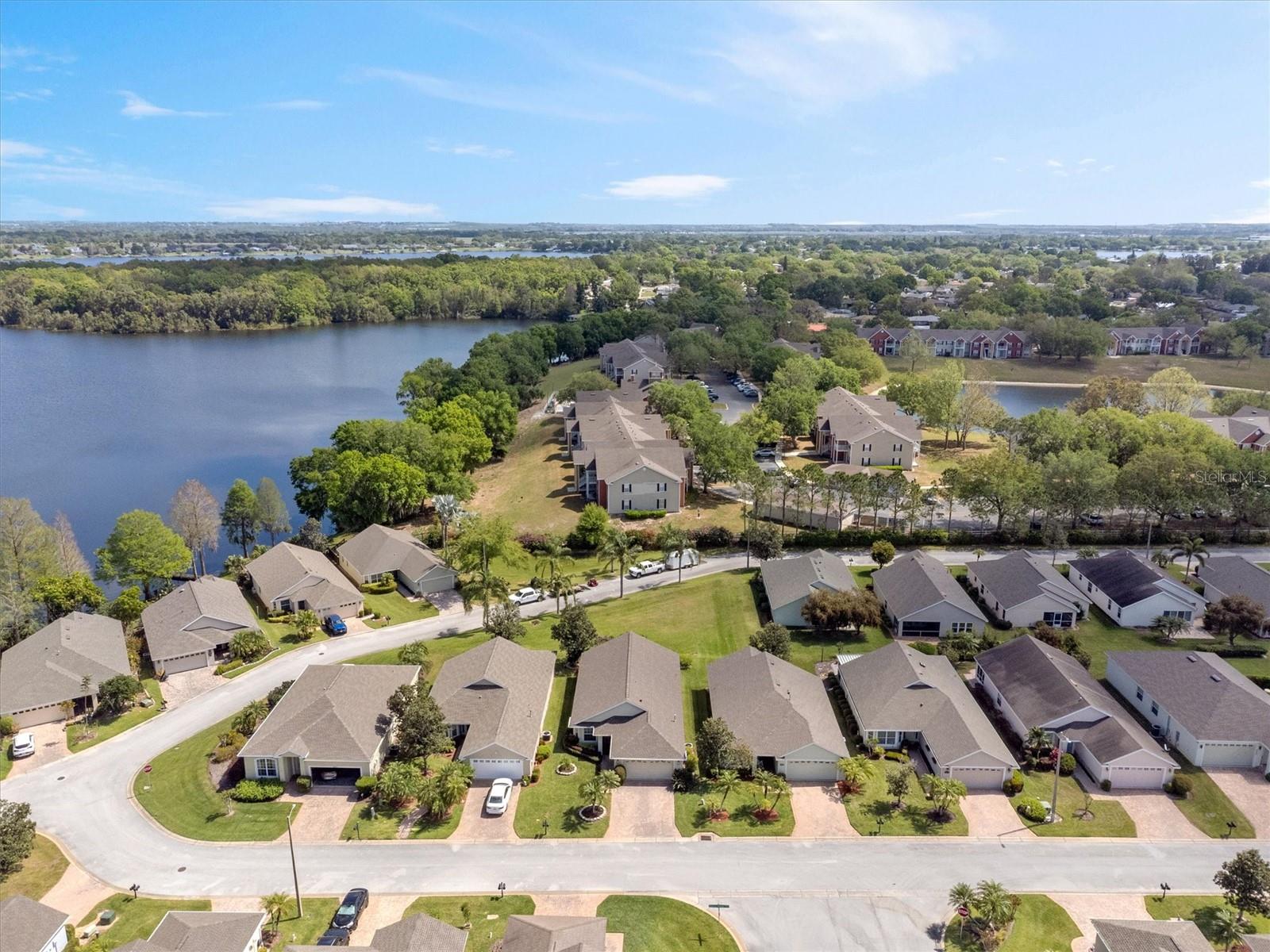 3905 OSPREY POINTE CIR, WINTER HAVEN, FL — photo 37