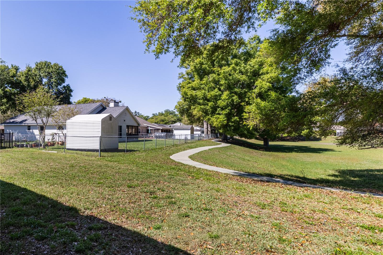 2710 AUTUMN LN, EUSTIS, FL — photo 93