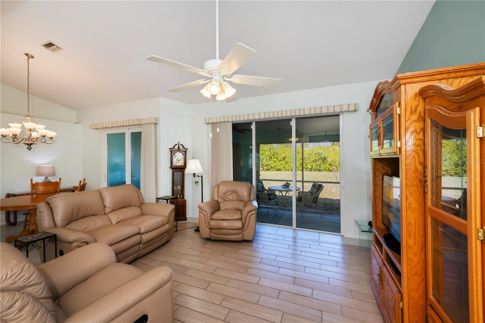 409 BOUNDARY BLVD, ROTONDA WEST, FL — photo 15