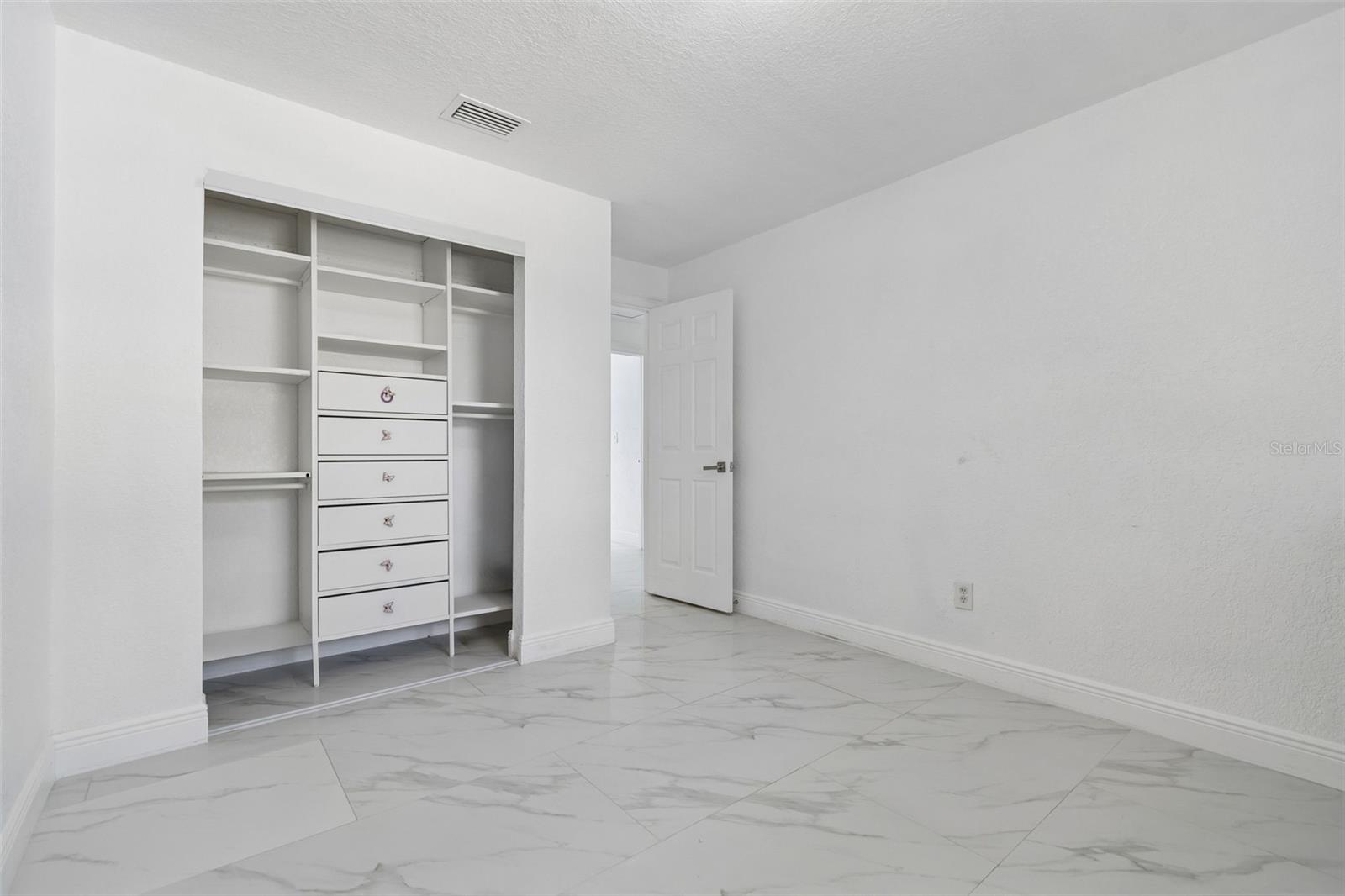 5803 TAMPA SHORES BLVD, TAMPA, FL — photo 22