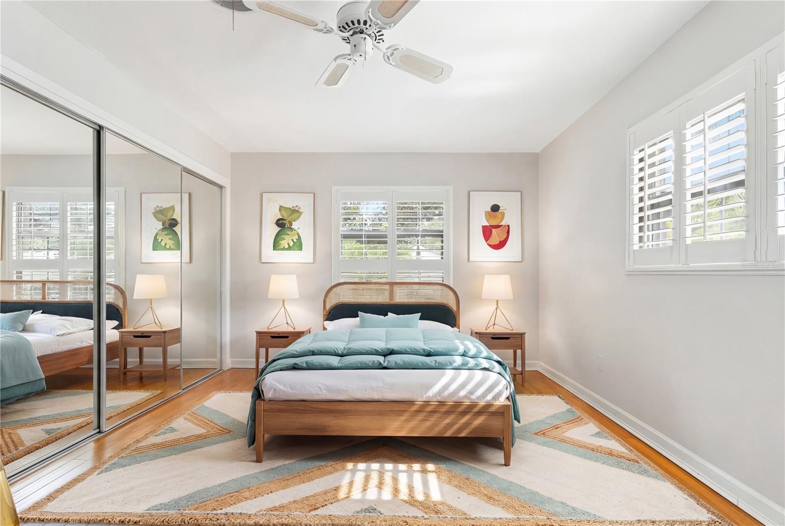 2102 W KYRA DR, TAMPA, FL — photo 21