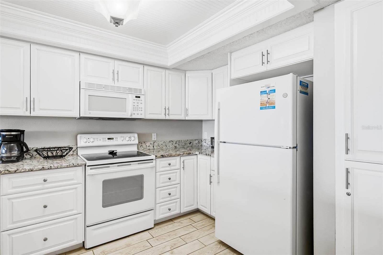 18500 GULF BLVD #404, INDIAN SHORES, FL — photo 21