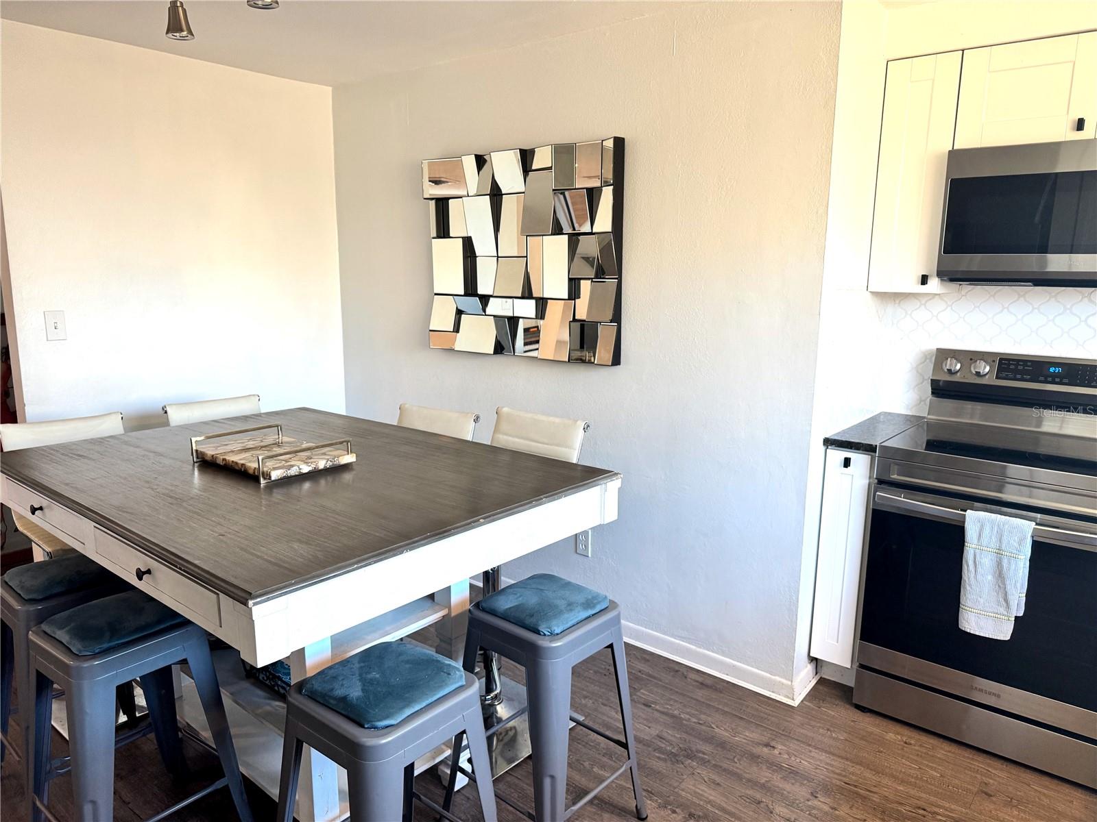 6550 3RD AVE S, ST PETERSBURG, FL — photo 10